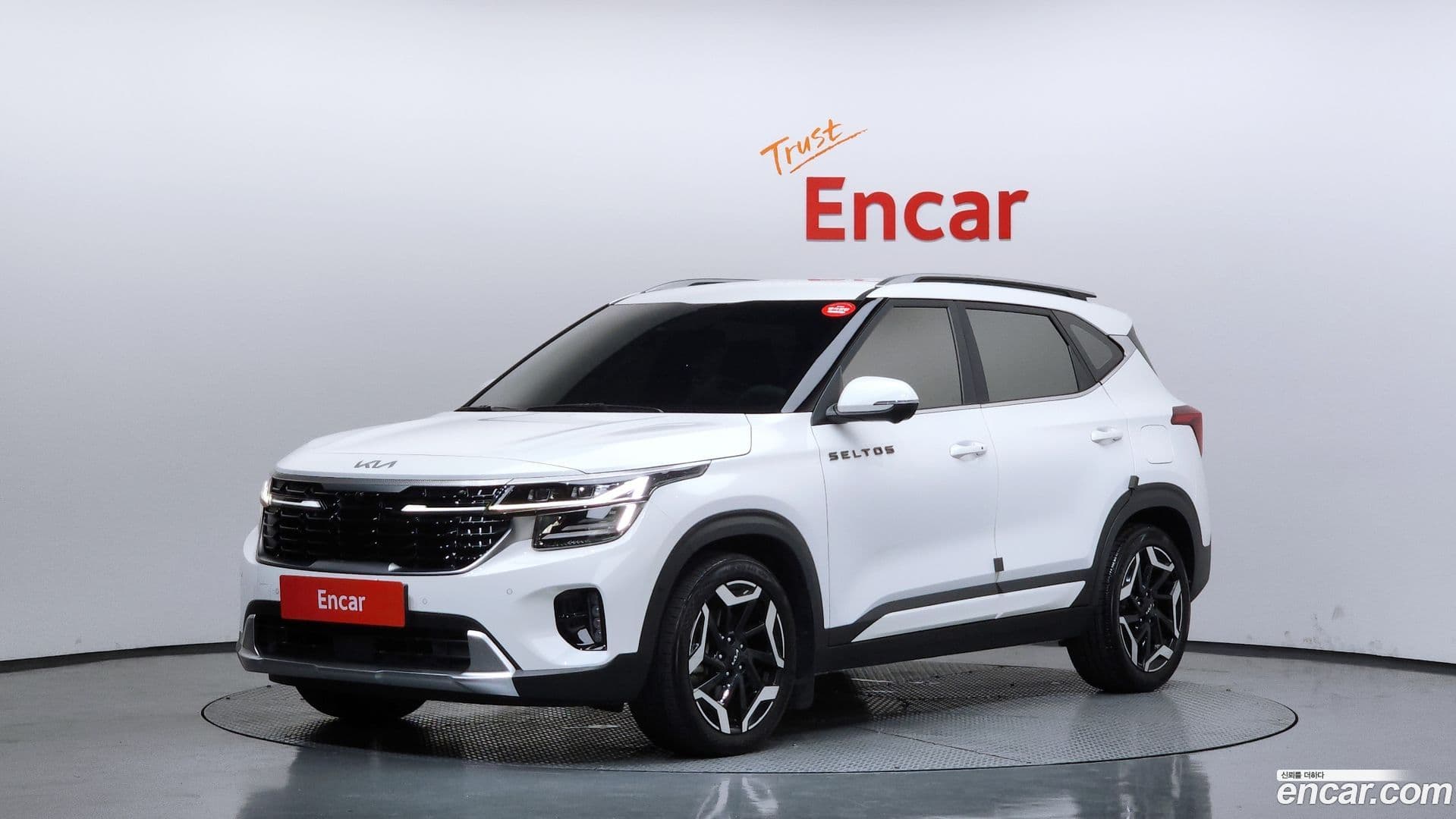Main__Slider__Photo:Seltos Kia 2023.1-0