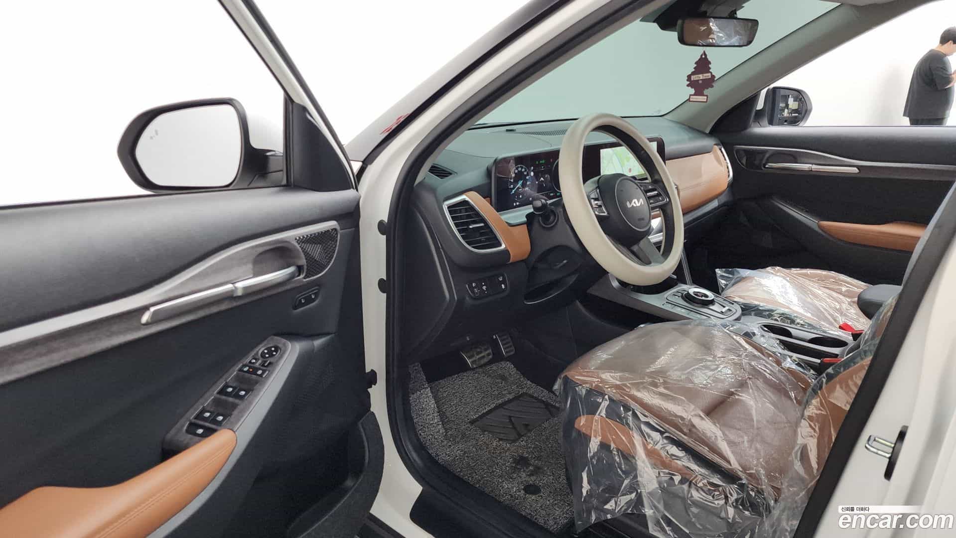 Seltos Kia 2023.1-INNER-010