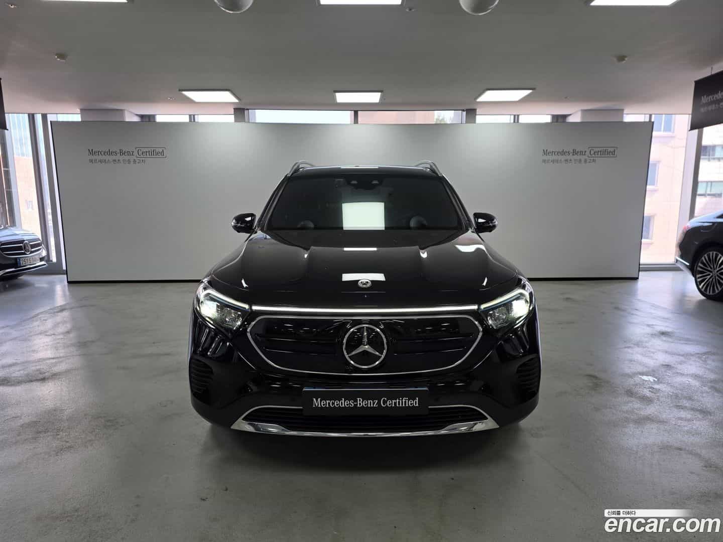 EQB Mercedes-Benz 2023.2-OUTER-003