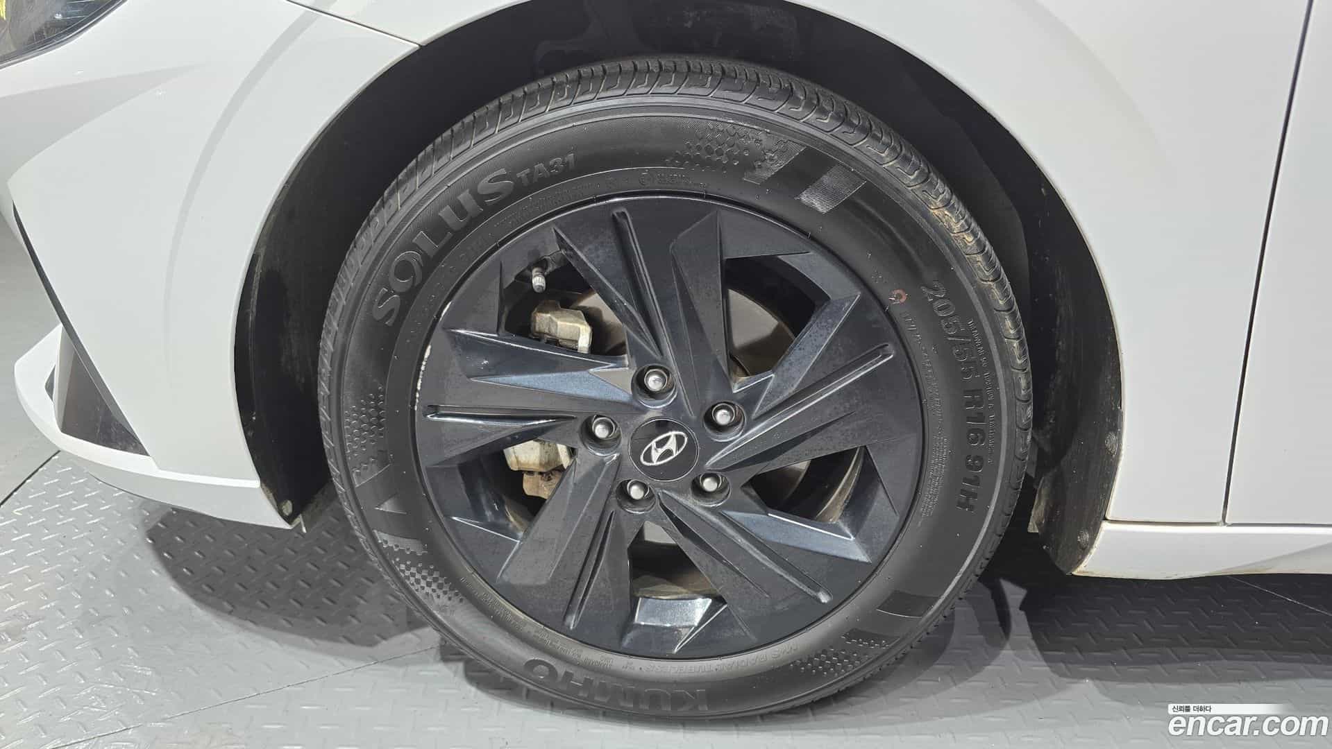AVANTE Hyundai 2023.2-OUTER-005