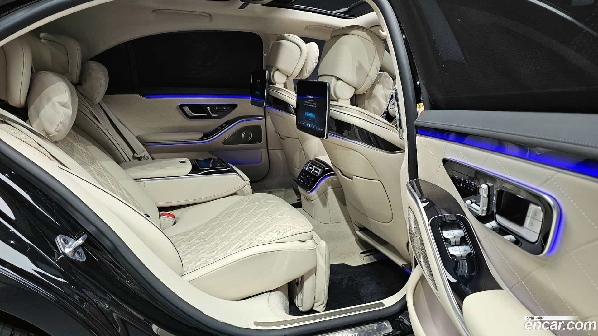 S-Class Mercedes-Benz 2022.7-OPTION-016