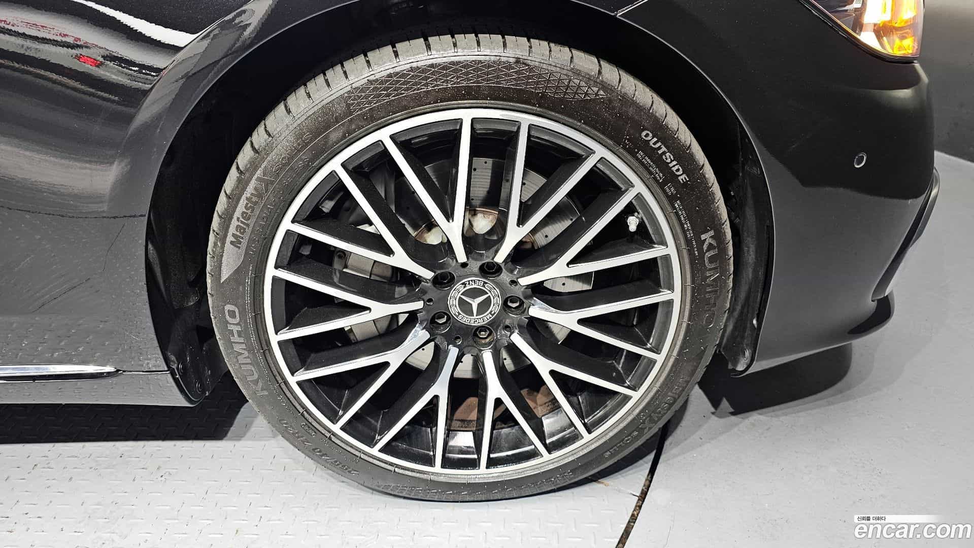 S-Class Mercedes-Benz 2022.7-OUTER-031