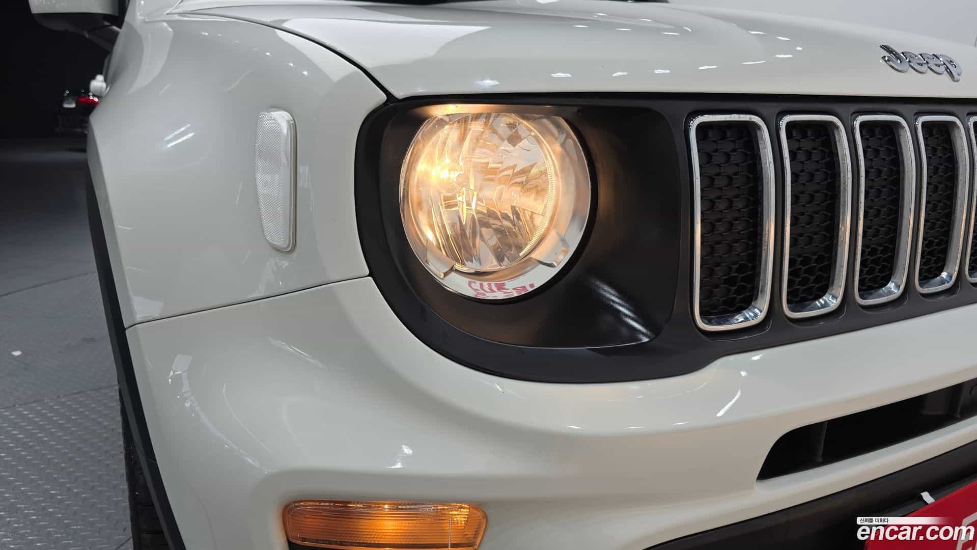 Renegade Jeep 2019.10-OUTER-032