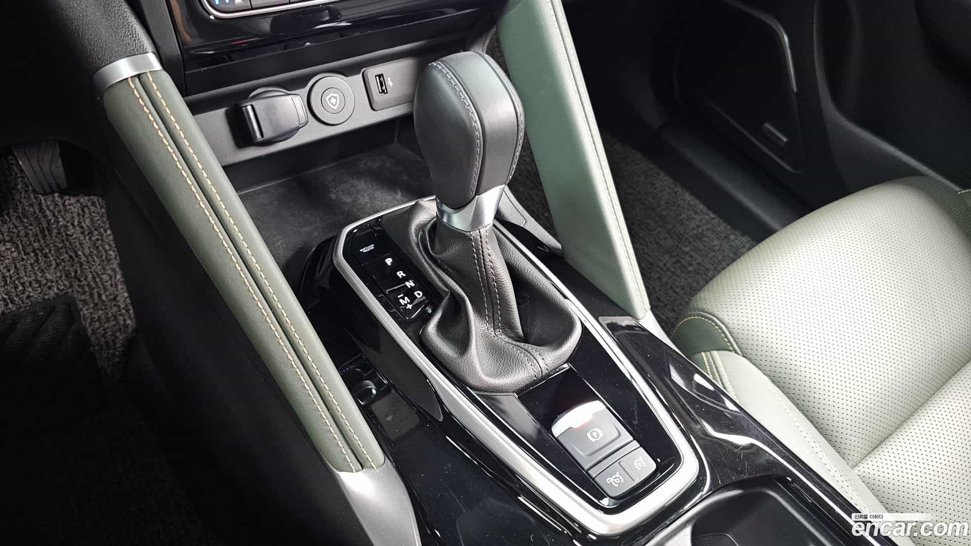 QM6 Renault Korea 2023.3-INNER-009