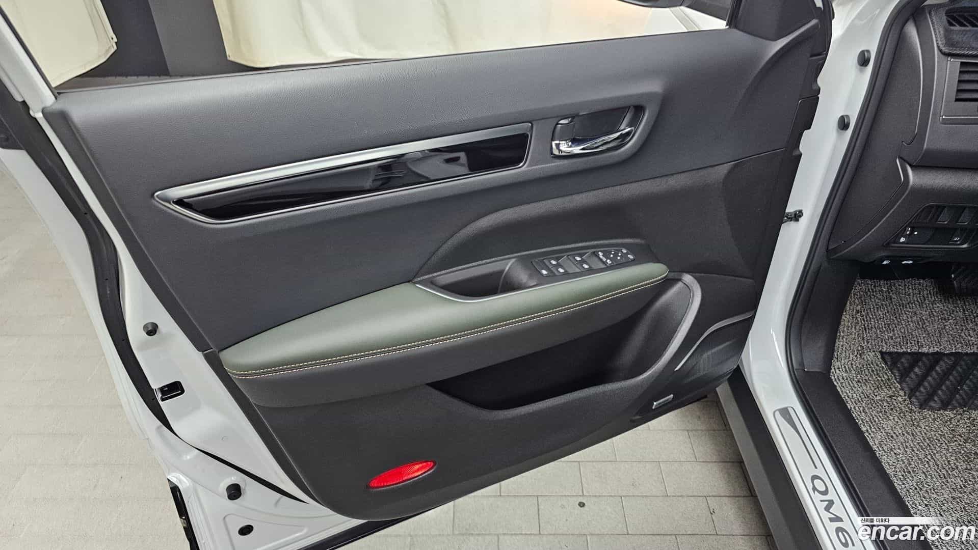 QM6 Renault Korea 2023.3-INNER-034