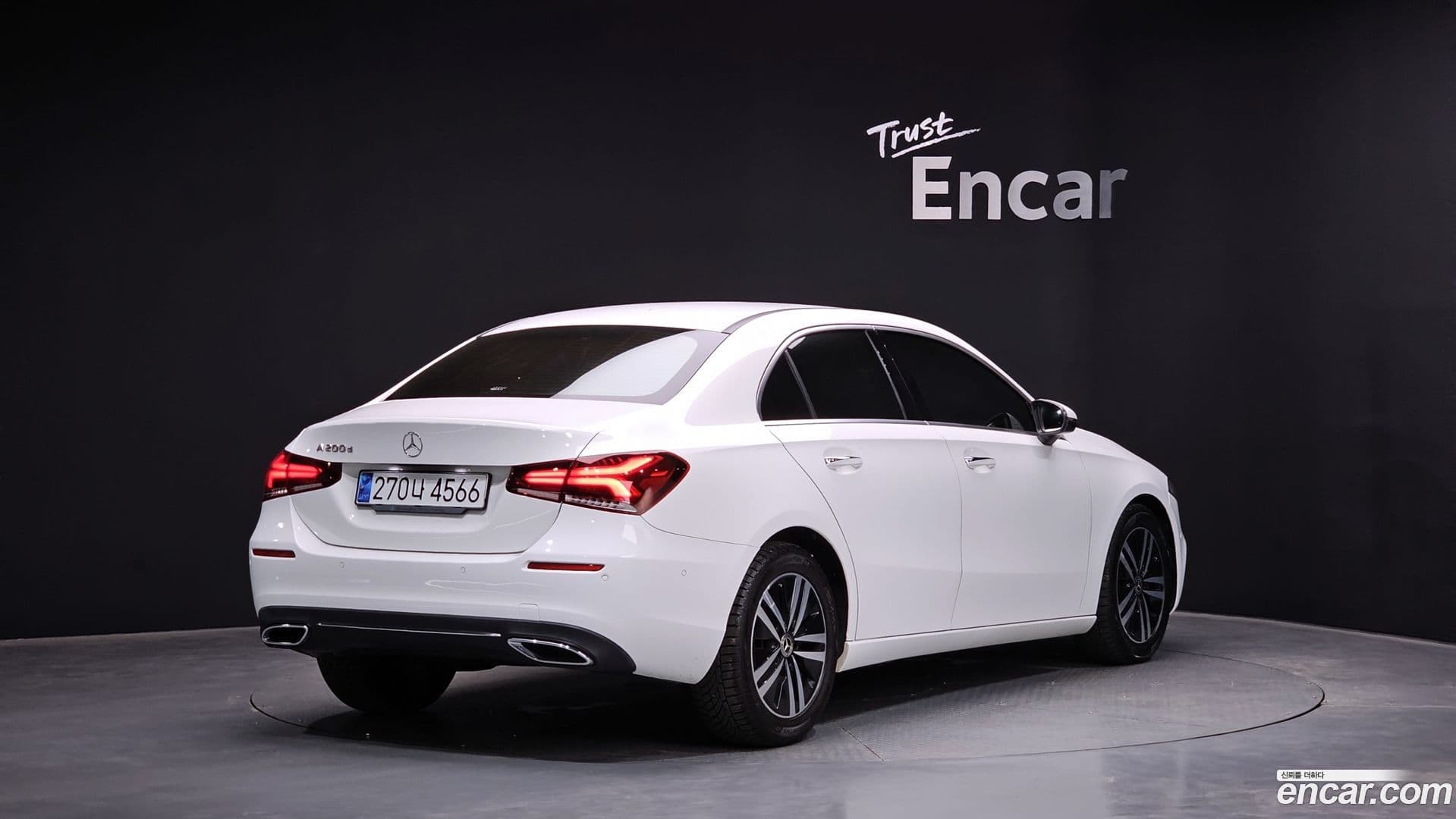 Main__Slider__Photo:A-Class Mercedes-Benz 2020.11-1