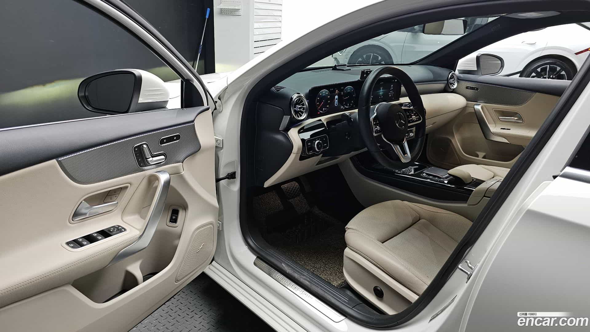 A-Class Mercedes-Benz 2020.11-INNER-010