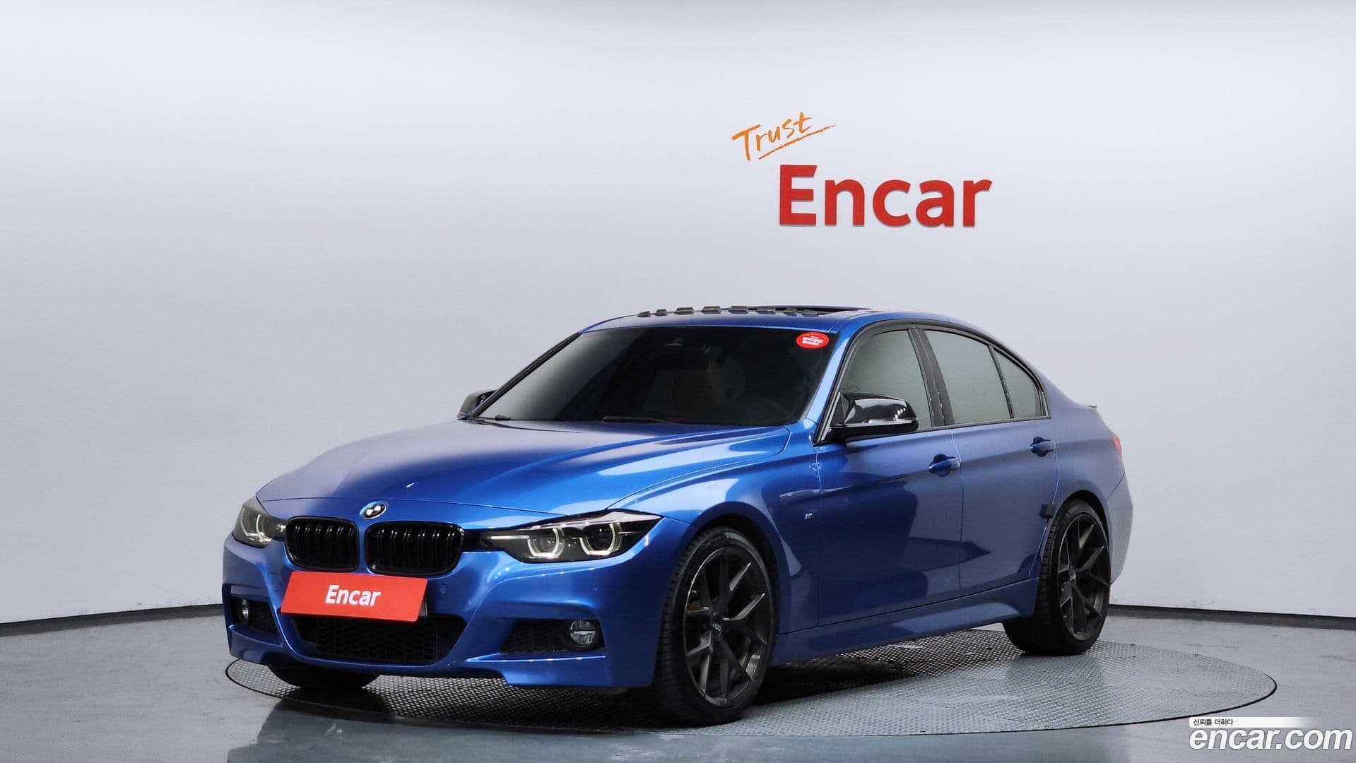 Main__Slider__Photo:3-Series BMW 2018.1-0