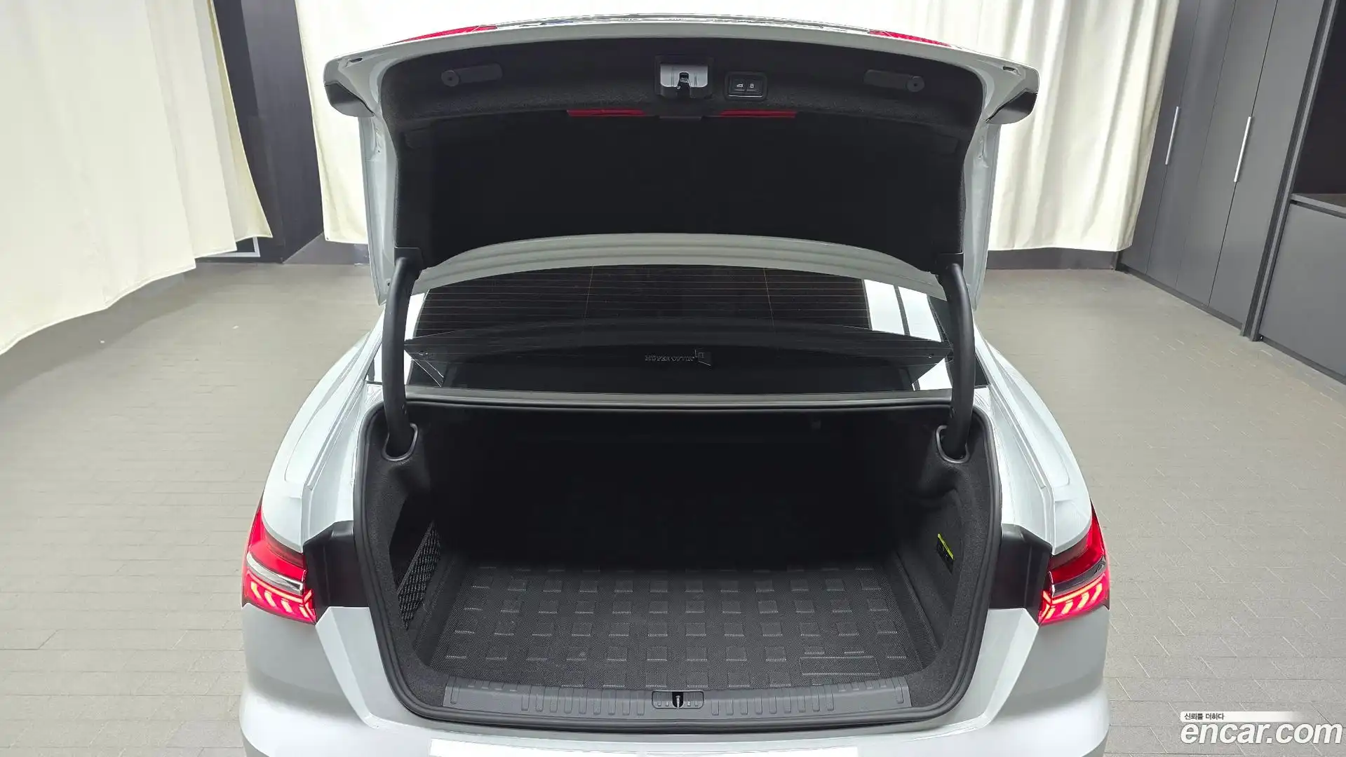 A6 Audi 2023.1-OPTION-045