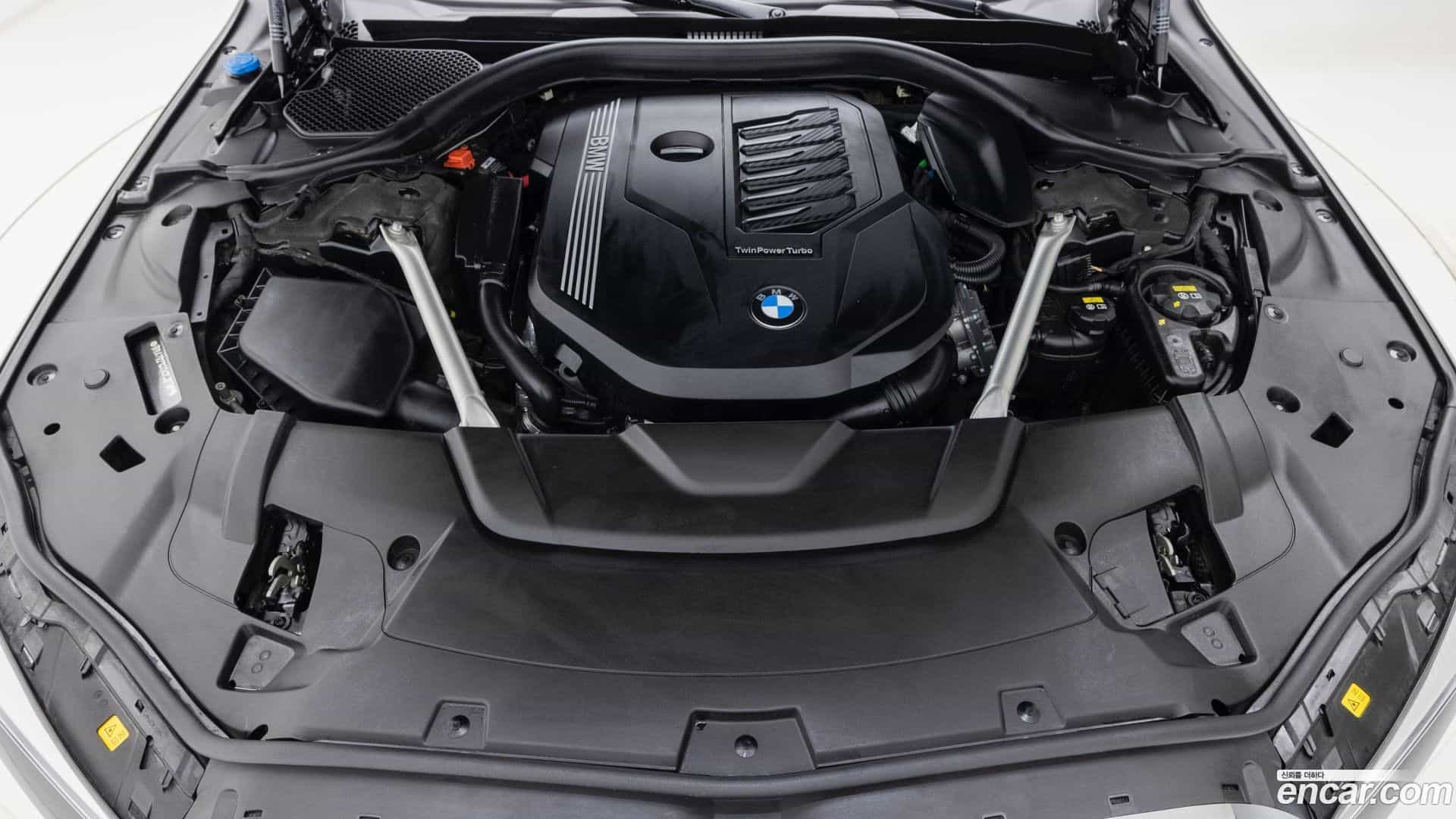 7-Series BMW 2022.4-OUTER-006