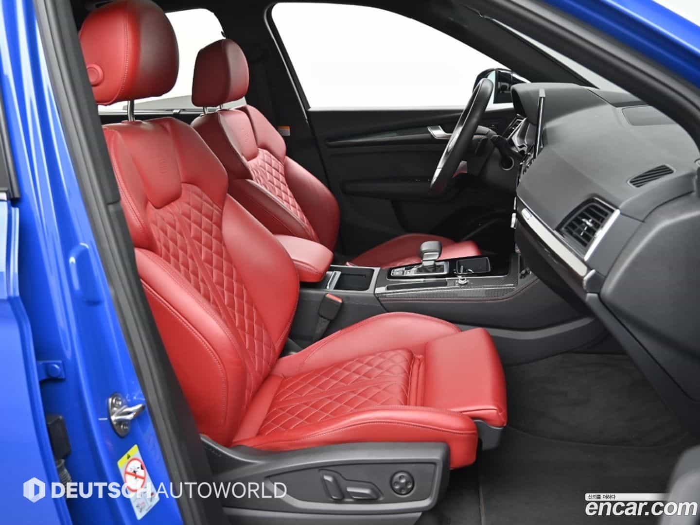 SQ5 Audi 2023.10-INNER-010
