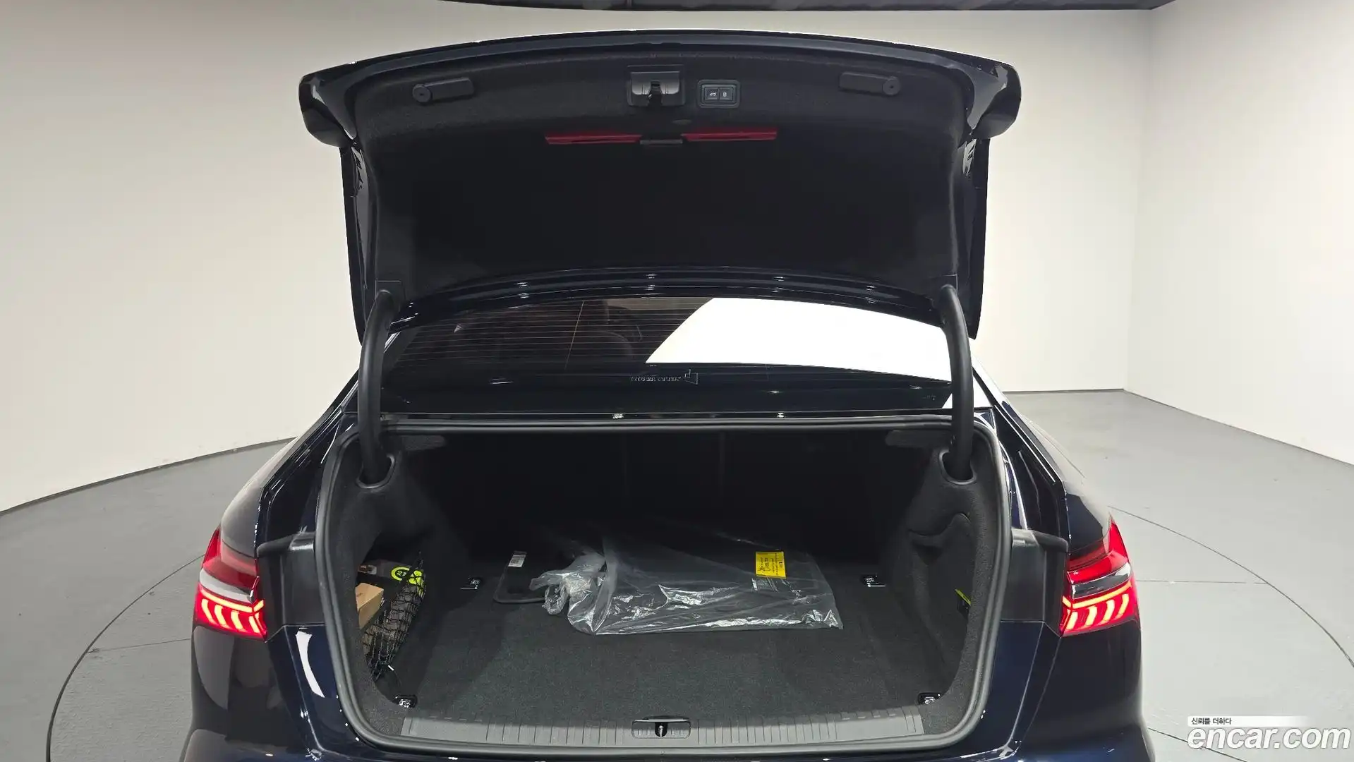 A6 Audi 2021.6-OPTION-024