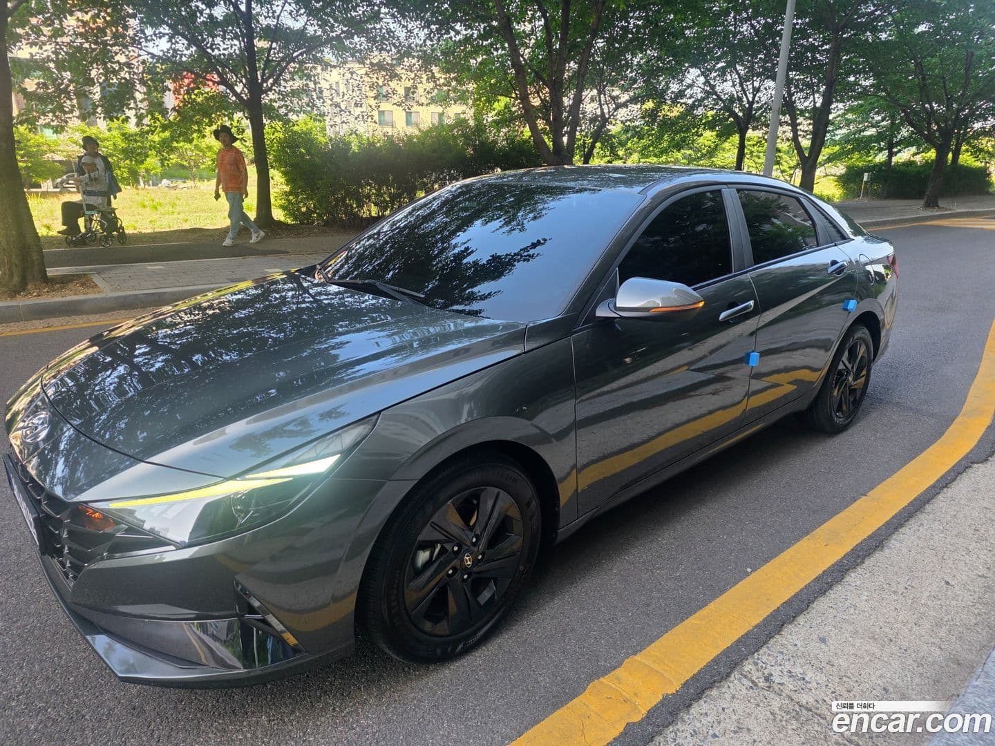 Main__Slider__Photo:AVANTE Hyundai 2022.3-0