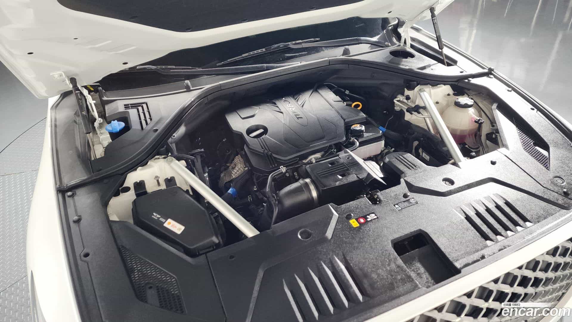 GV70 Genesis 2022.0-OUTER-006