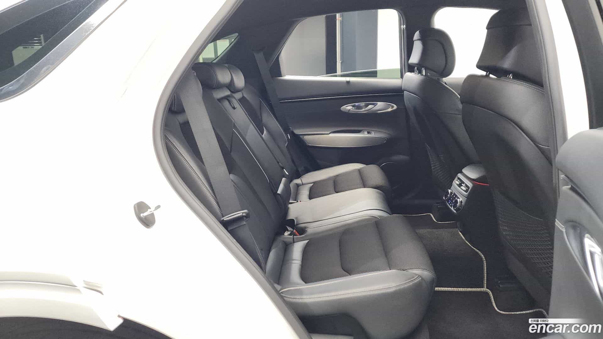GV70 Genesis 2022.0-OPTION-015