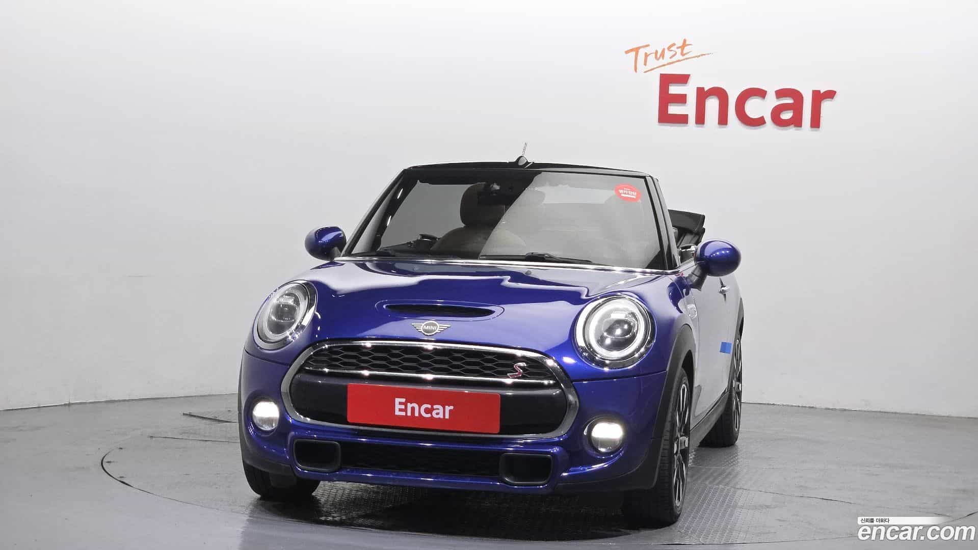 Cooper Convertible Mini 2018.6-OUTER-003
