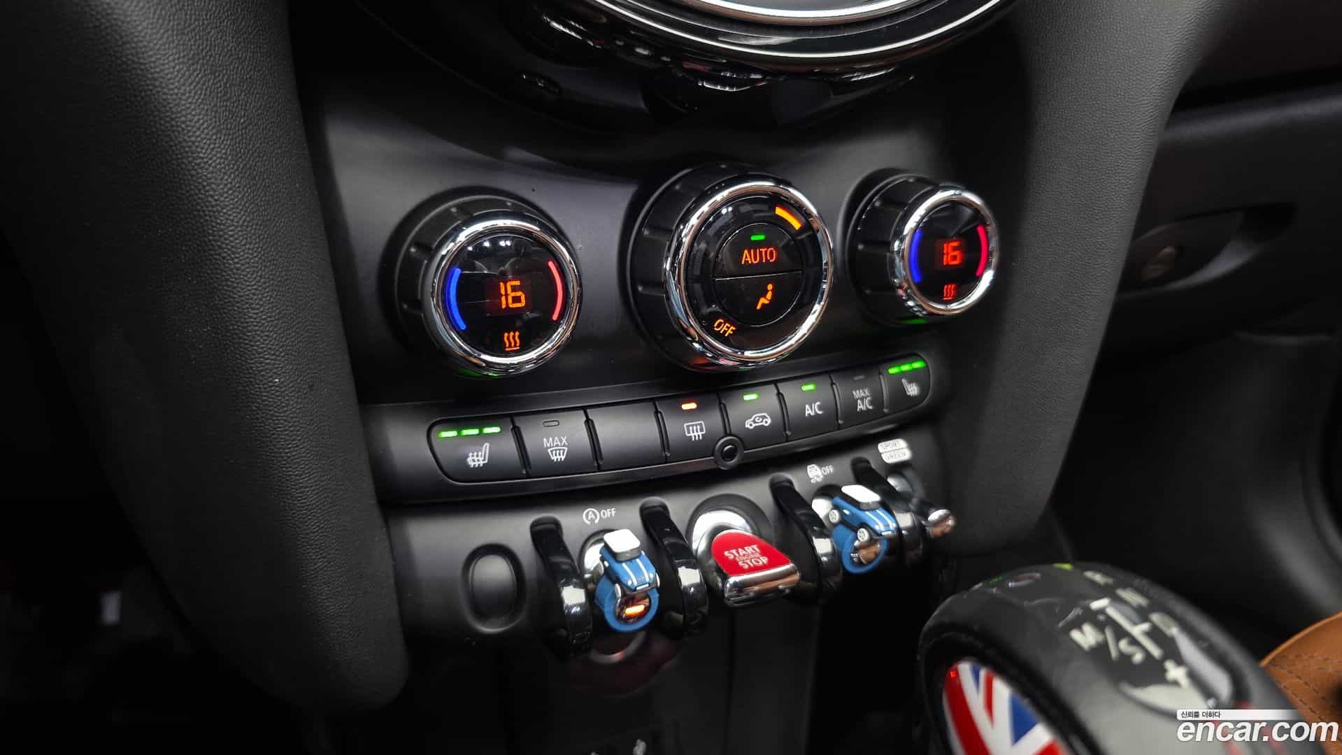 Cooper Convertible Mini 2018.6-OPTION-021