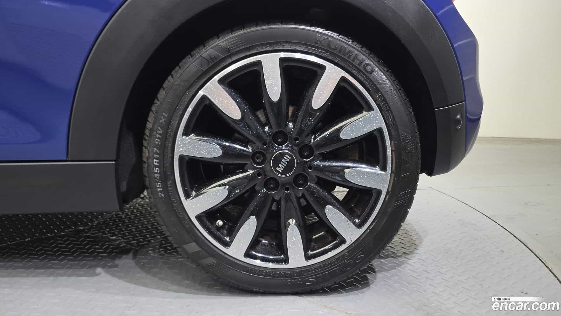 Cooper Convertible Mini 2018.6-OUTER-031
