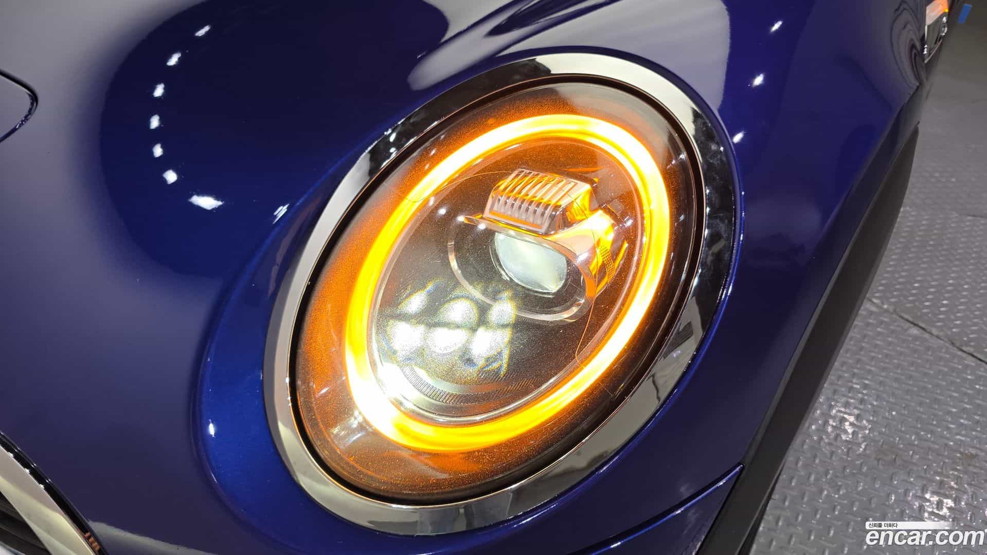 Cooper Convertible Mini 2018.6-OUTER-032