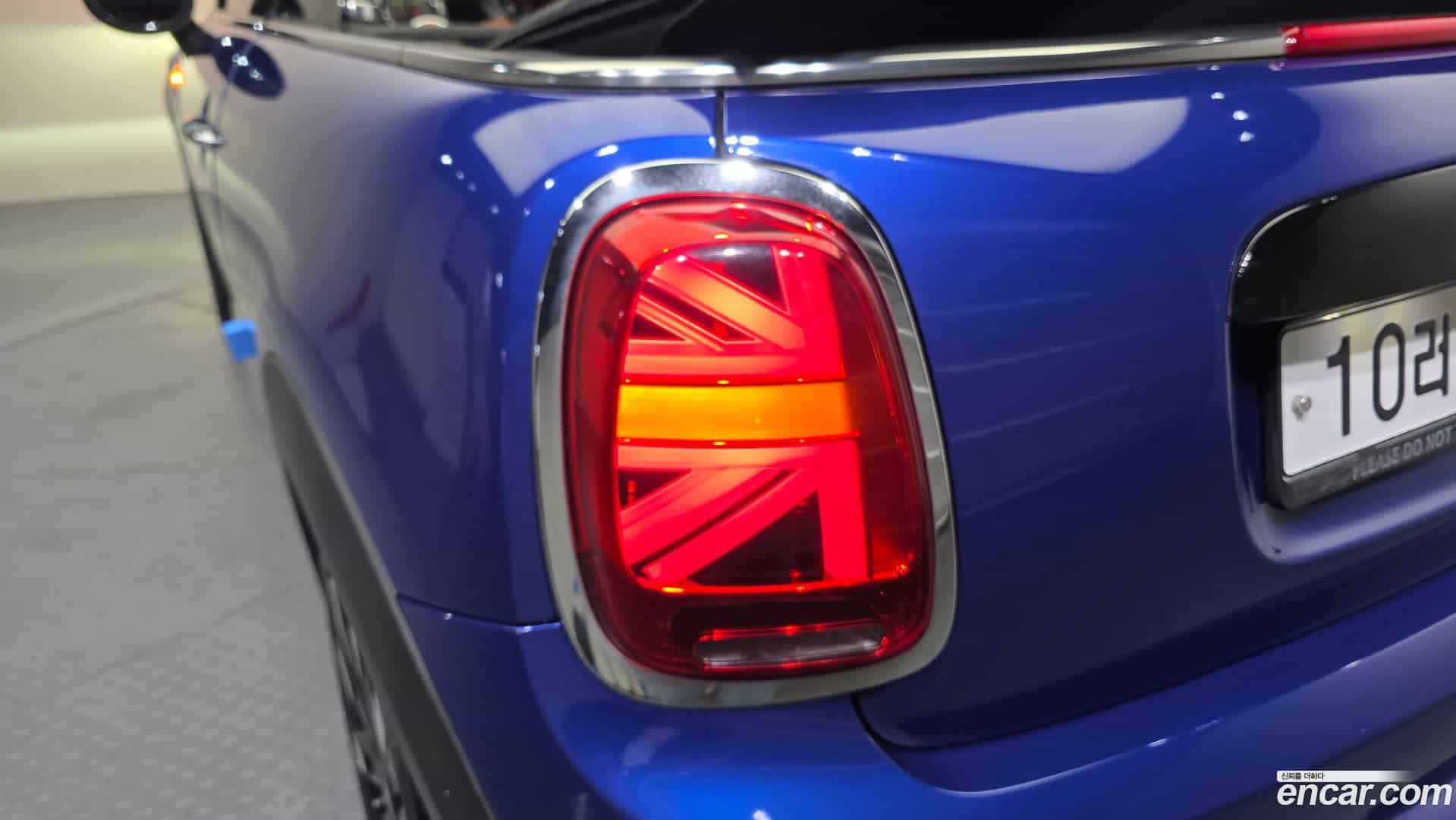 Cooper Convertible Mini 2018.6-OUTER-033