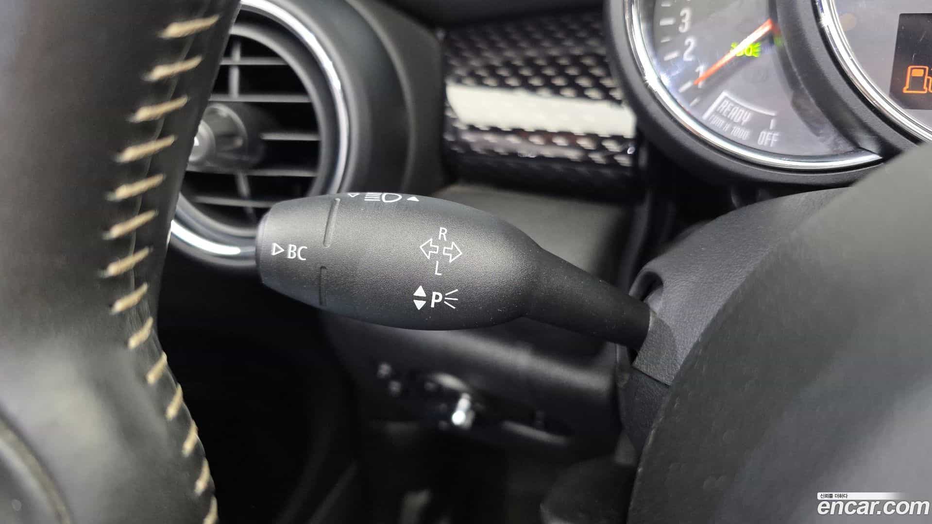 Cooper Convertible Mini 2018.6-OPTION-043