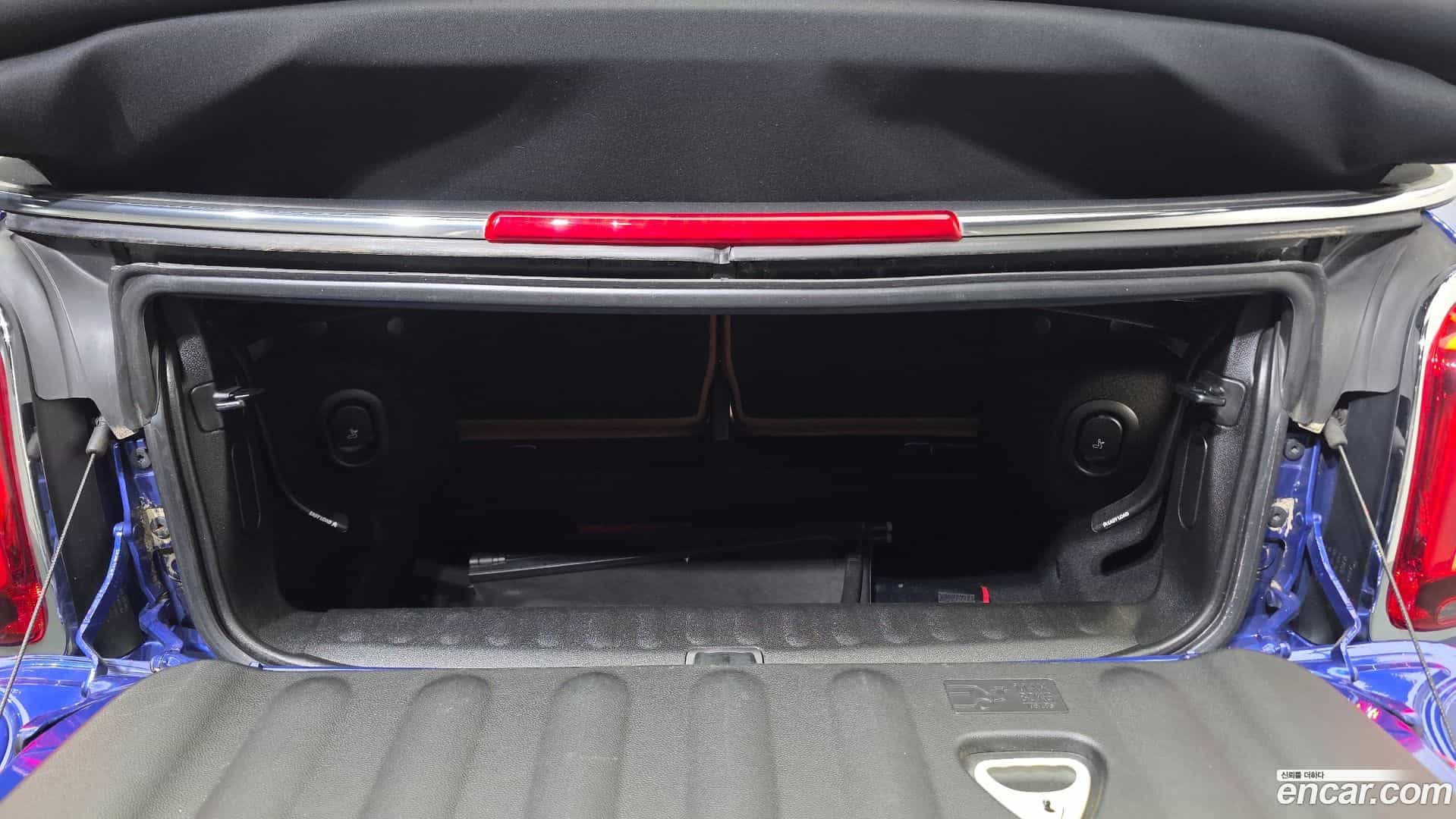 Cooper Convertible Mini 2018.6-OPTION-044