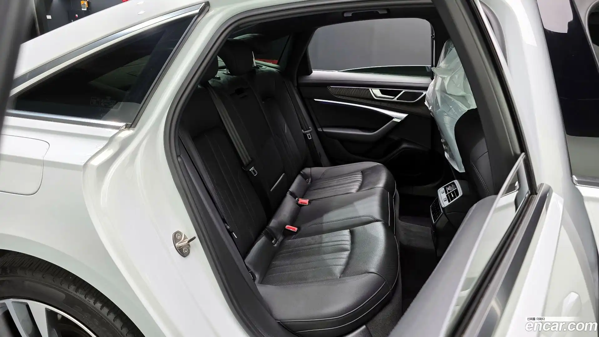 A6 Audi 2021.9-OPTION-015