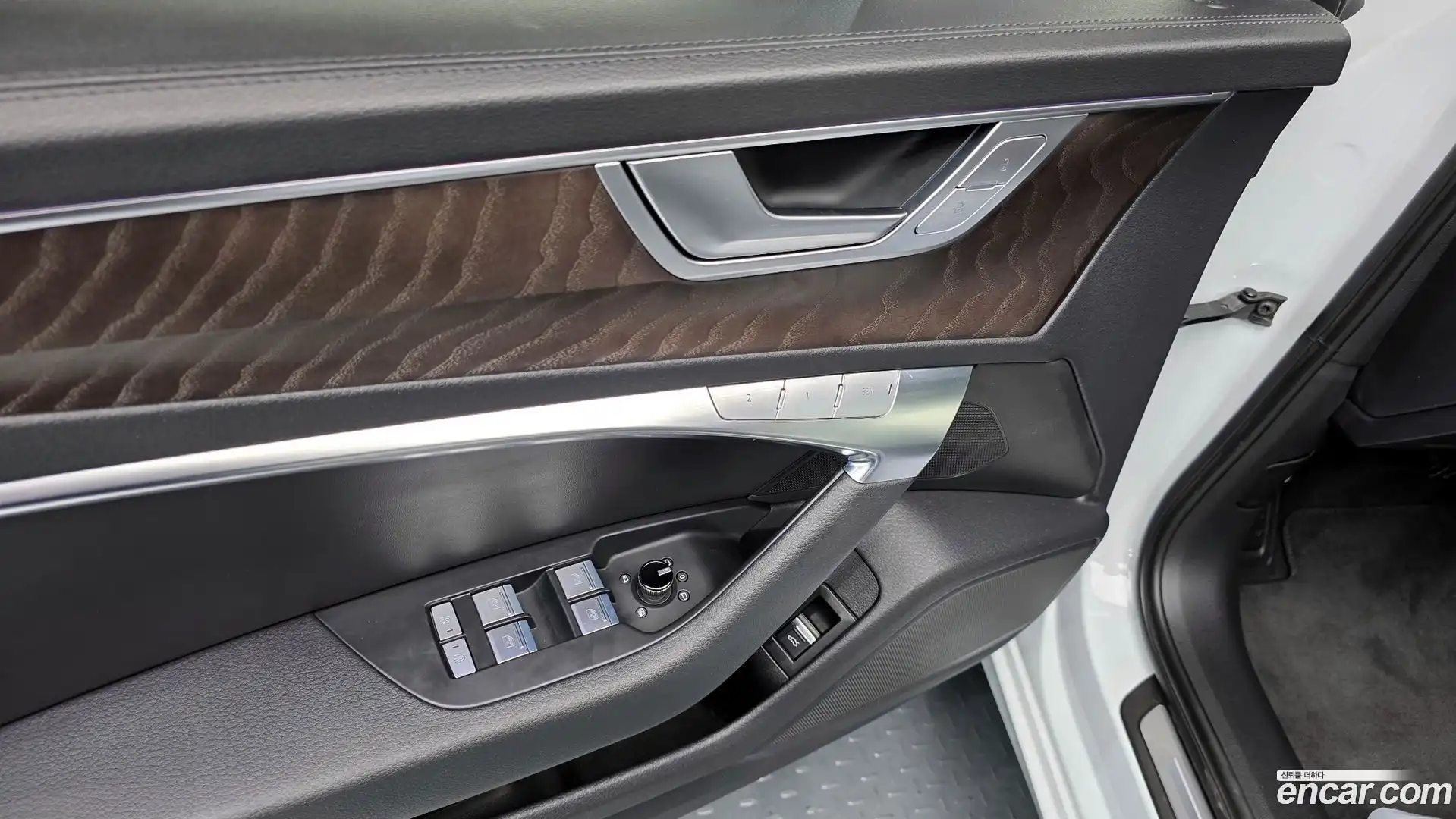 A6 Audi 2021.9-OPTION-041