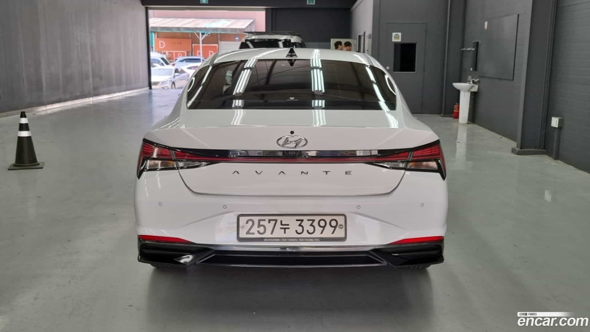 AVANTE Hyundai 2020.4-OUTER-004