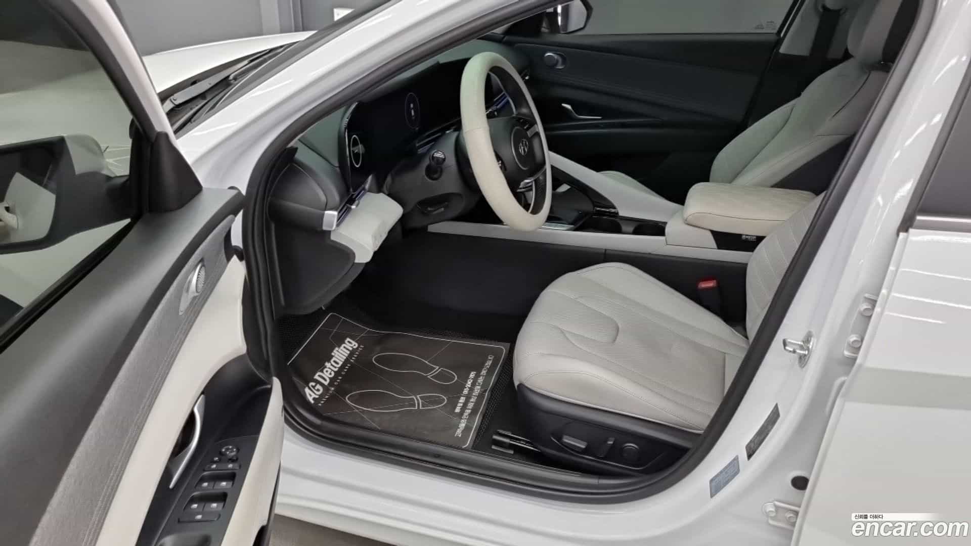 AVANTE Hyundai 2020.4-INNER-010