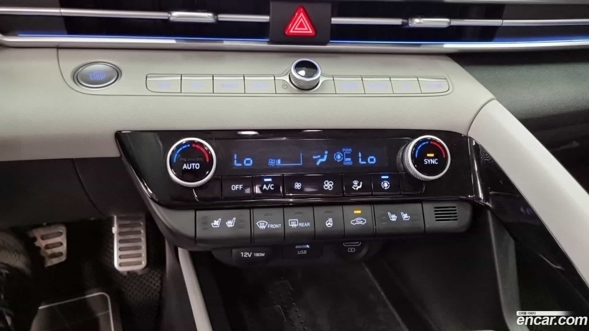 AVANTE Hyundai 2020.4-OPTION-022