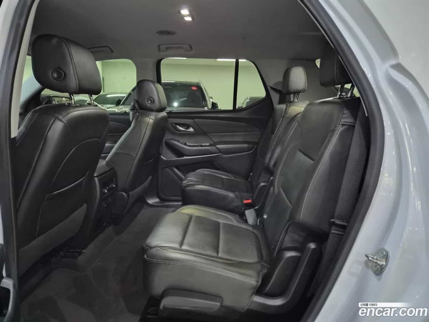 Traverse Chevrolet 2020.4-OPTION-017