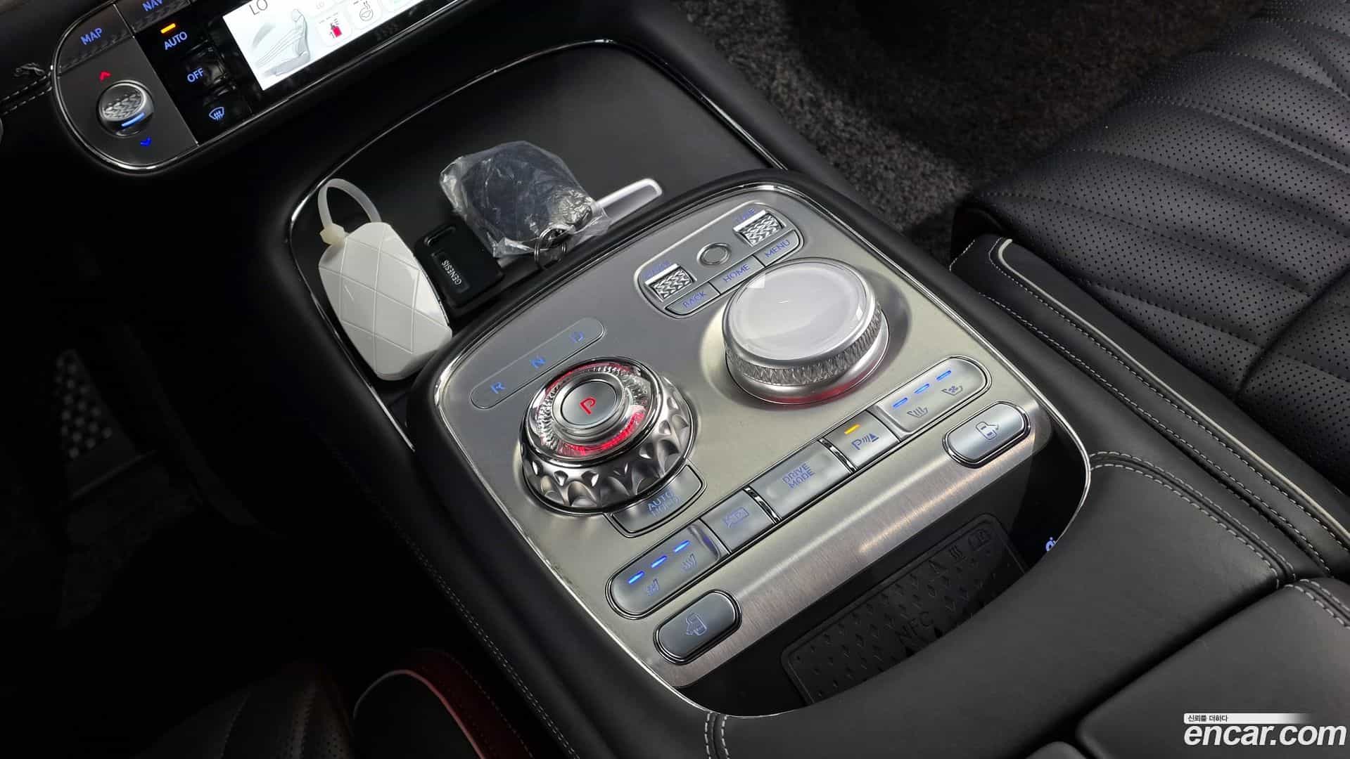 G90 Genesis 2022.3-INNER-009