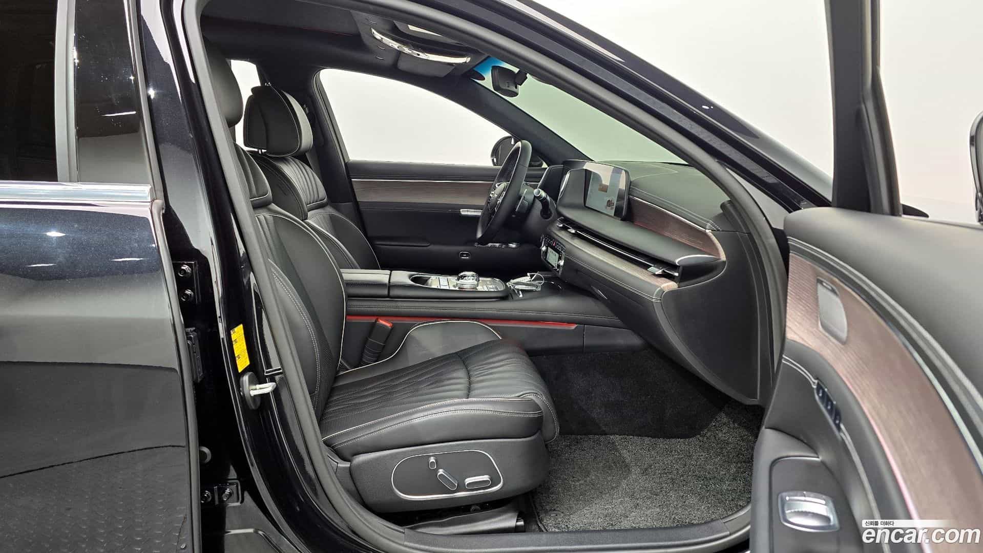 G90 Genesis 2022.3-INNER-036