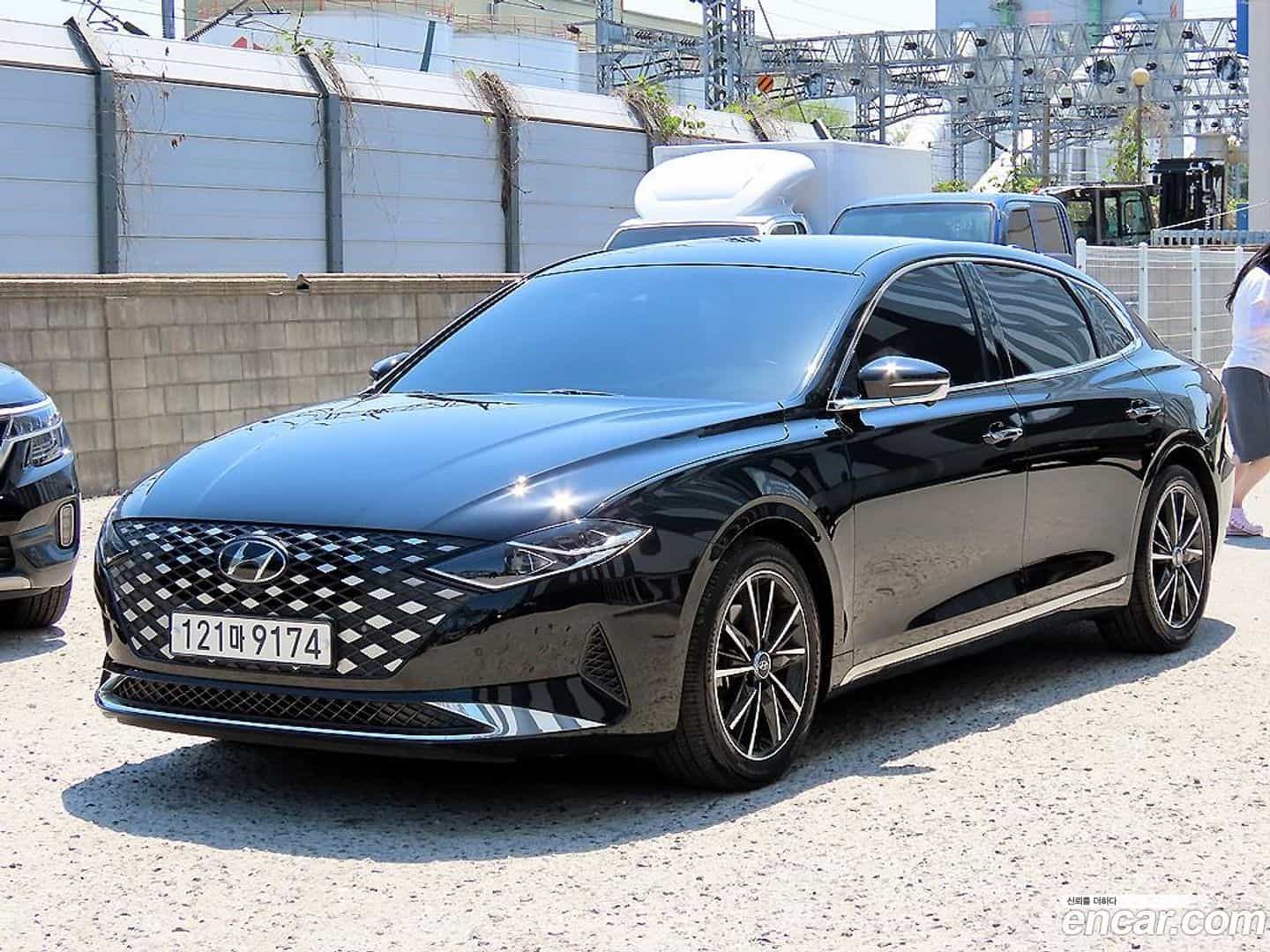 Grandeur Hyundai 2022.0-OUTER-002