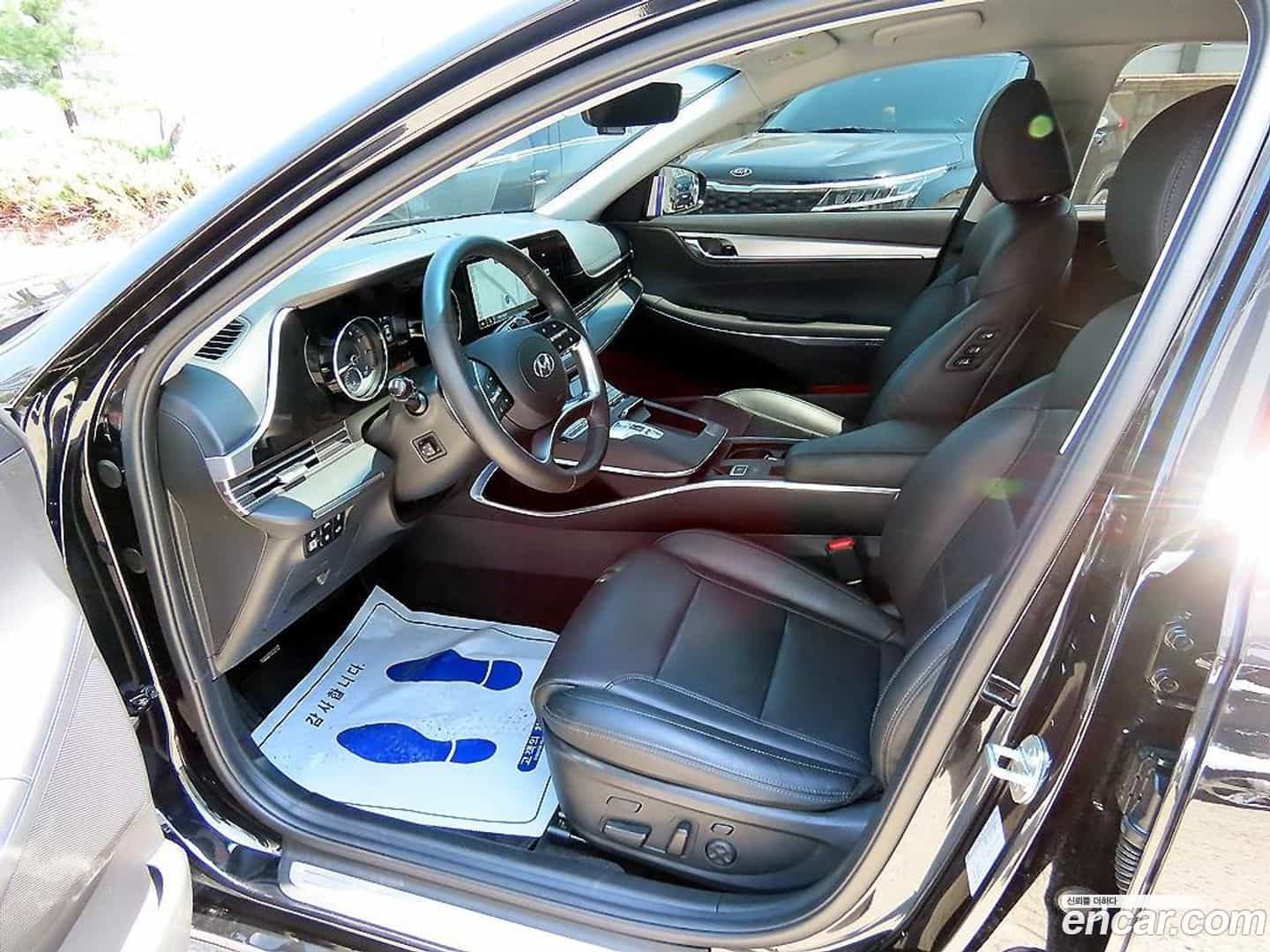 Grandeur Hyundai 2022.0-OUTER-005