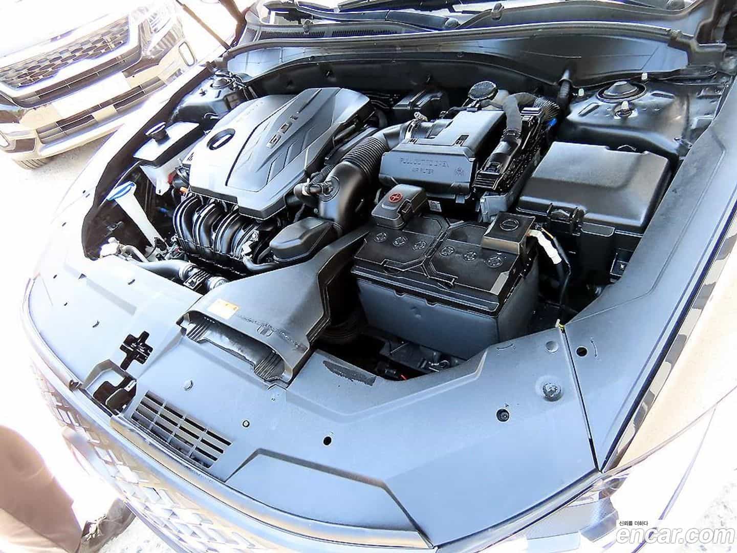 Grandeur Hyundai 2022.0-OPTION-023