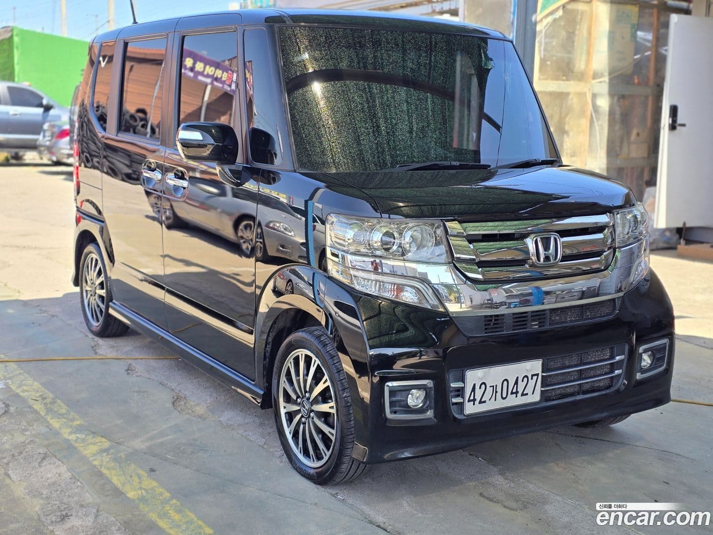 Main__Slider__Photo:N-BOX Honda 2016.10-0