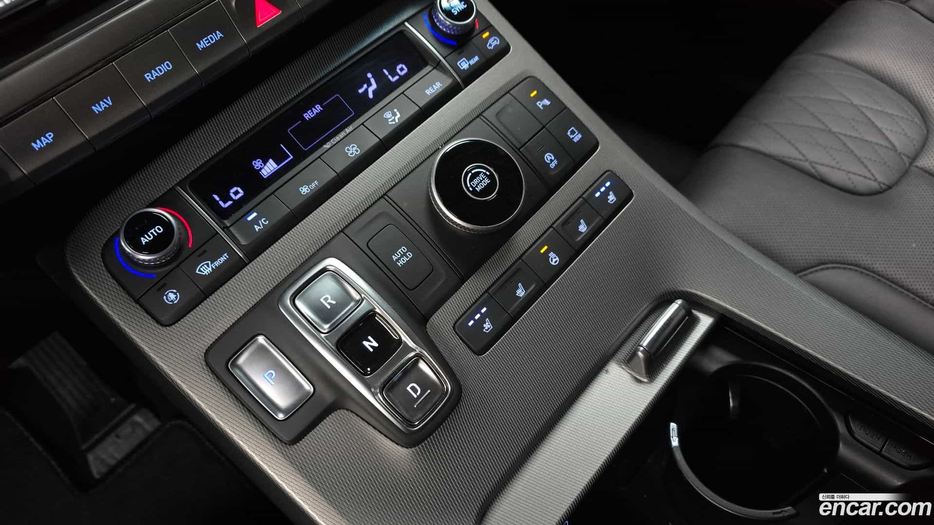 Palisade Hyundai 2021.3-INNER-009