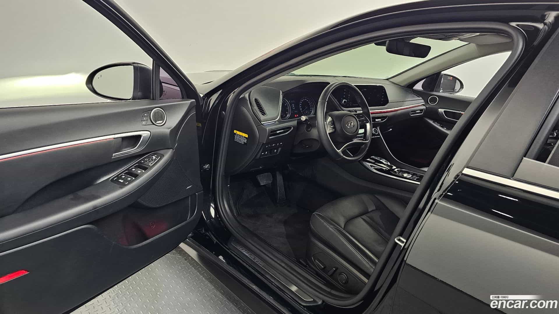 Sonata Hyundai 2019.6-INNER-010