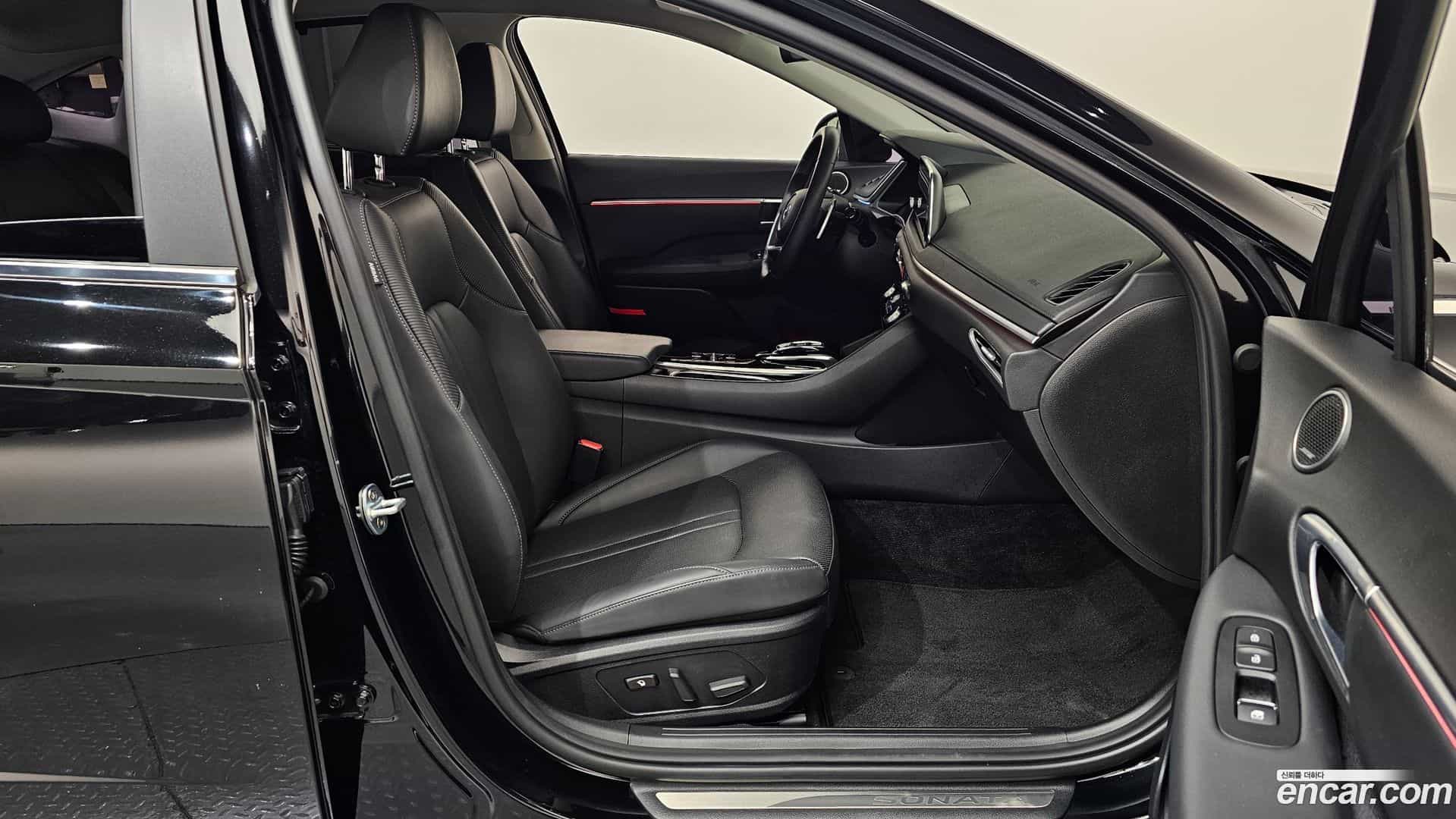 Sonata Hyundai 2019.6-INNER-036
