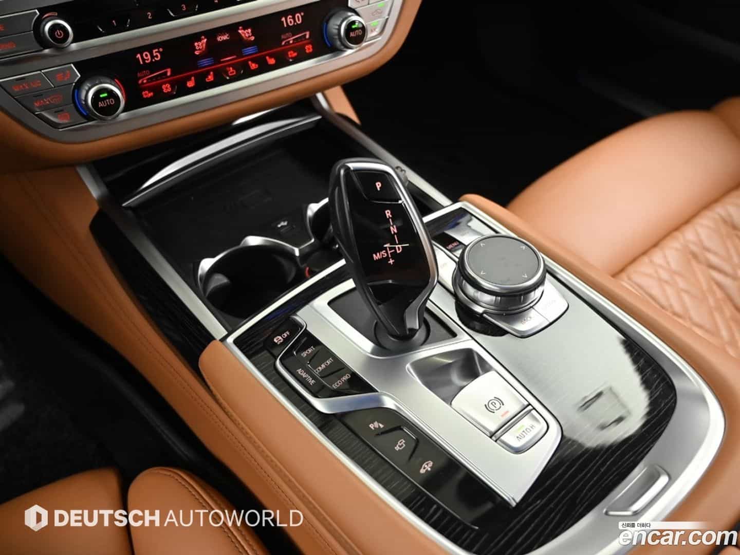 7-Series BMW 2019.10-INNER-009