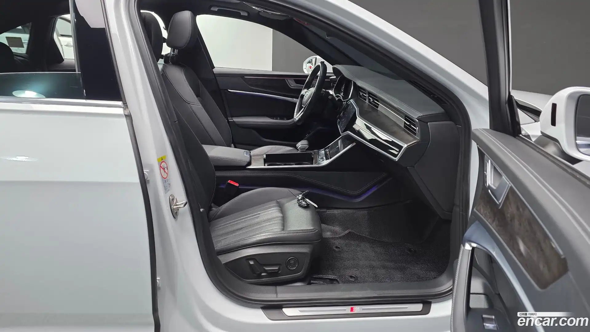 A6 Audi 2021.5-INNER-036