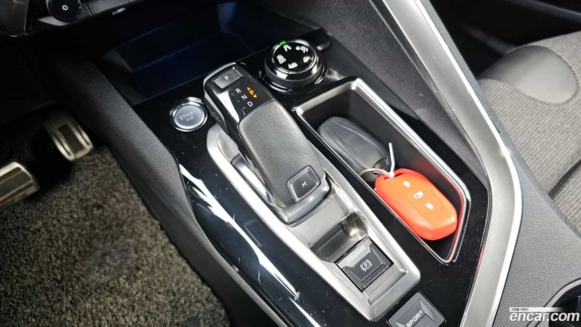 3008 Peugeot 2017.10-INNER-009