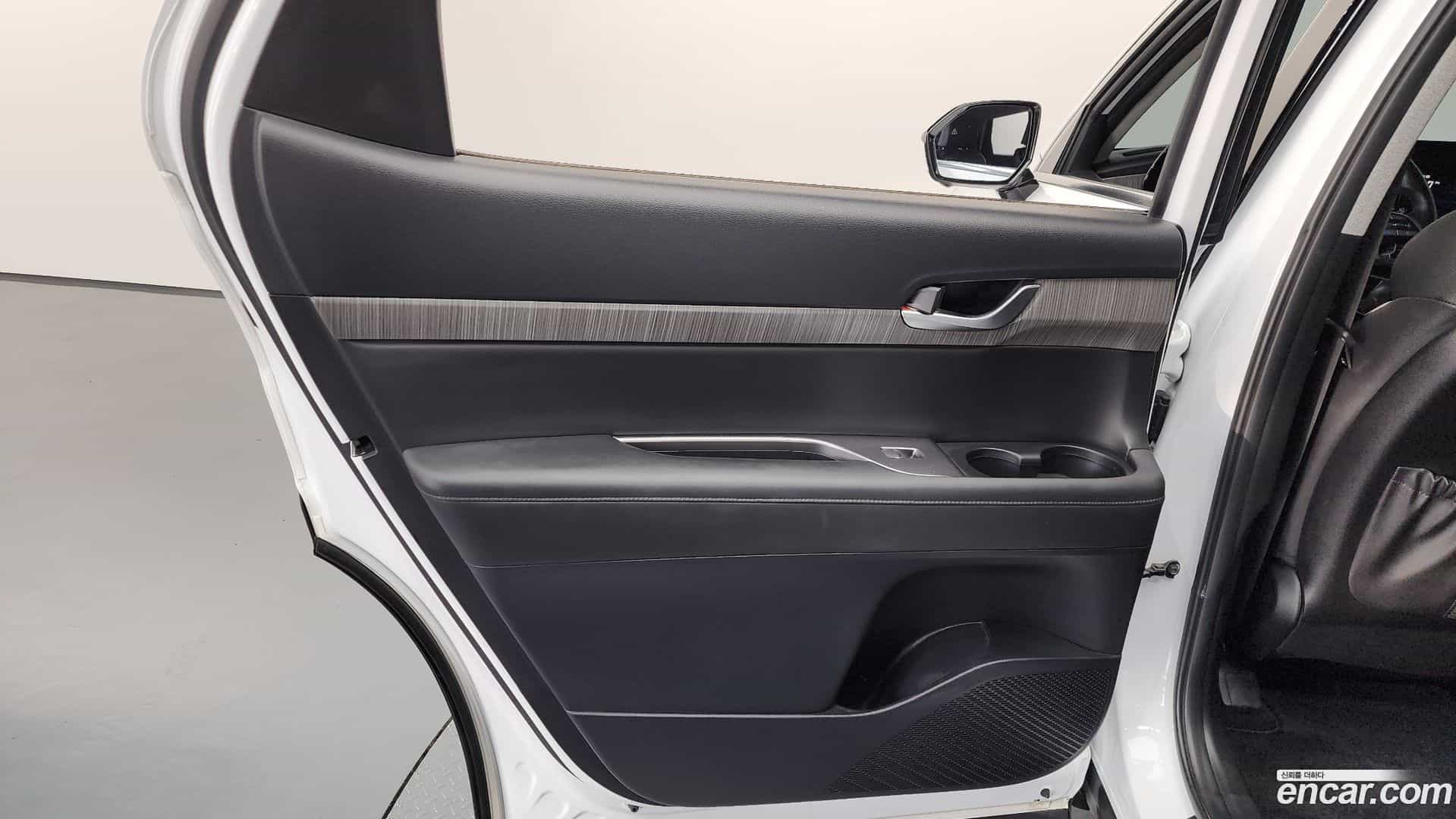 Palisade Hyundai 2023.1-INNER-035