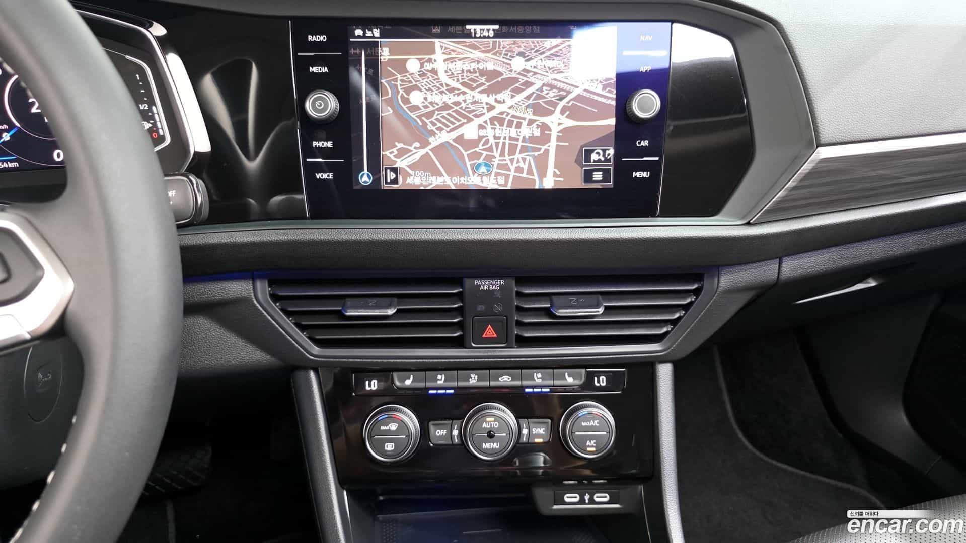 Jetta Volkswagen 2023.6-OPTION-017