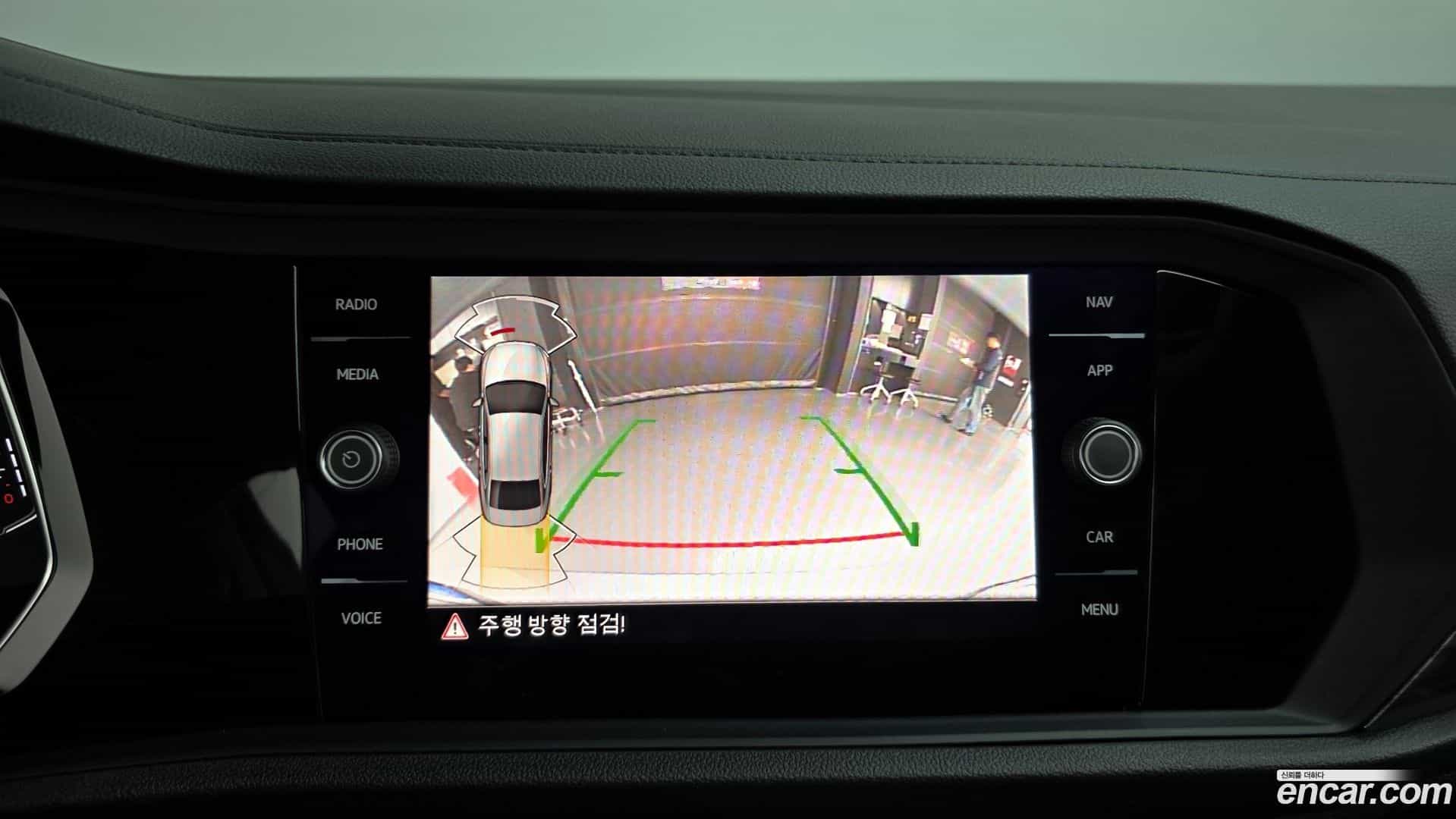 Jetta Volkswagen 2023.6-OPTION-019