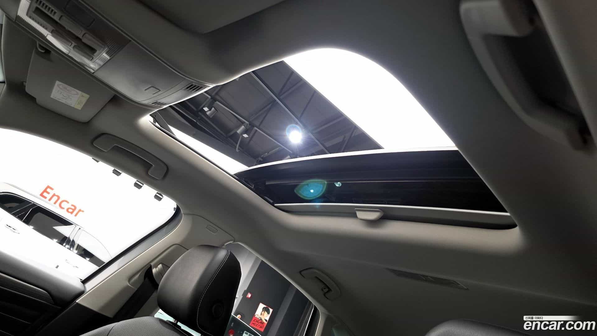 Jetta Volkswagen 2023.6-OPTION-021