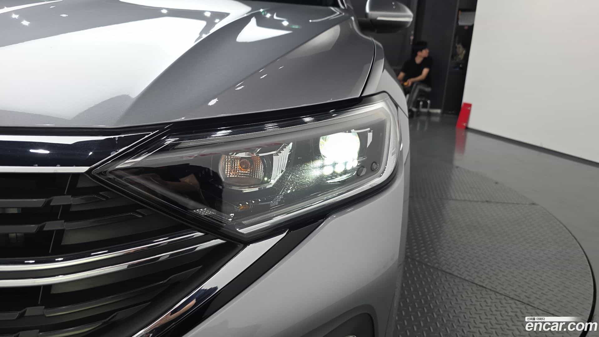Jetta Volkswagen 2023.6-OUTER-032