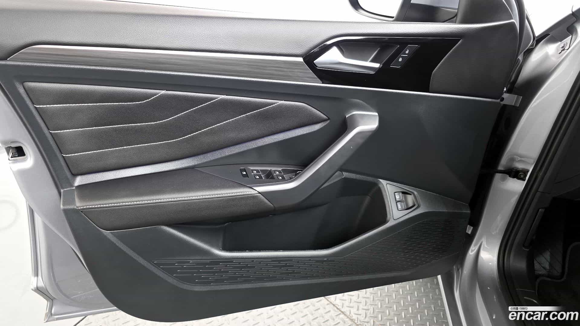 Jetta Volkswagen 2023.6-INNER-034